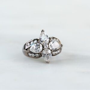 Elegant Sterling Silver Crystal Ring